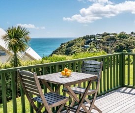 The Island Gem - Waiheke Holiday Home