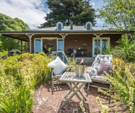 Kahikatea Retreat - Christchurch Holiday Homes