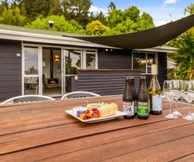 Fantail Cottage - Lake Rotoiti Holiday Home