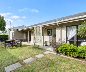 Almost Beachfront Bach - Mt Maunganui Holiday Home