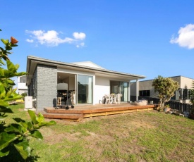 Orkney Haven - Mt Maunganui Holiday Home