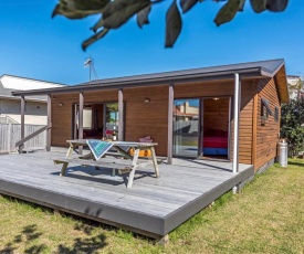 Puriri Cottage - Mt Maunganui Holiday Home