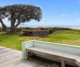 Beach Side - Ohope Holiday Home