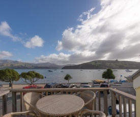 Akaroa Waterfront Apartment