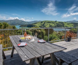 French Bay Views - Akaroa Holiday Home