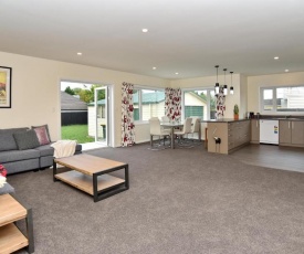 Weston Villa - Christchurch Holiday Homes