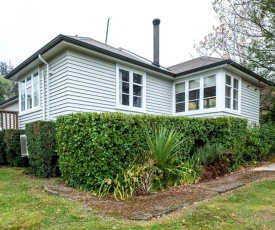 16 Torquay Tce