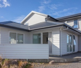 Hanmer House - Hanmer Springs Holiday Home