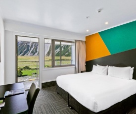 Mt Cook Lodge and Motel