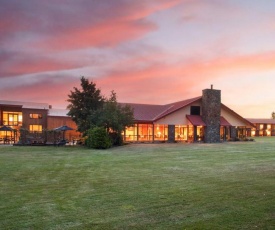 Mackenzie Country Hotel