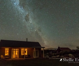 Night Sky Cottage - Kahu Cottage - HOT TUB