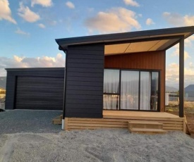 Twizel - House near the lake