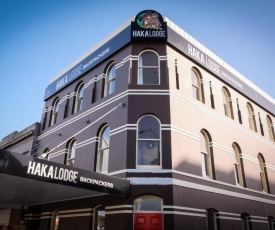 Haka Lodge Auckland