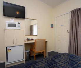 Frimley Lodge Motel