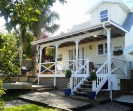 Harbour View Cottage