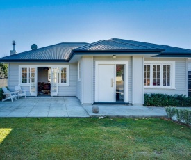 Gem on Gillean - Havelock North Holiday Home