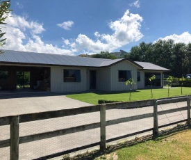 Rated 10 out of 10 - Modern Beach House at Waimarama Beach