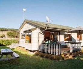 Timeout Cottage - Waimarama Holiday Home