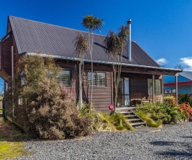 Snowshoe Cabin - National Park Holiday Home