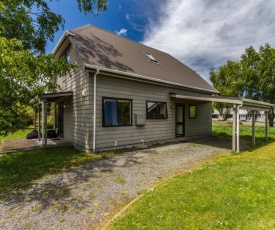 Escape on Alpine - Ohakune Holiday Home