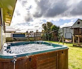 Karamu Cottage - Ohakune Holiday Home