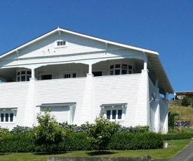 The White House Taihape