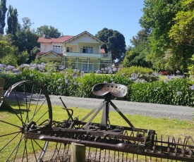 Arles Historical Homestead