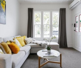 Light-filled Renovated Villa Walk to Ponsonby Road