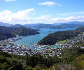 Close to Picton Town