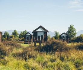 Appleby House & Rabbit Island Huts