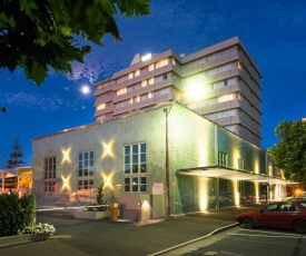 Rutherford Hotel Nelson - A Heritage Hotel