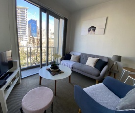 Luxury one bed in the heart of the CBD *FREE WIFI*