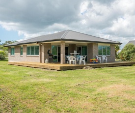 Millies Place - Mangawhai Holiday Home