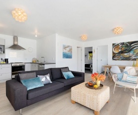 The Sunshine Bungalow - Mangawhai Heads Holiday Home