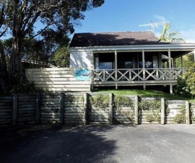 Wharepekapeka - Russell Holiday Home