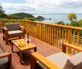 Top Views - Whatuwhiwhi Holiday Home