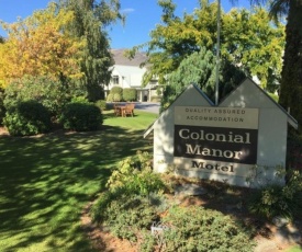 Colonial Manor Motel