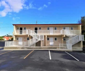 Bayfield Motel and Apartment