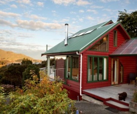 Hereweka Garden Retreat