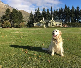 Laurel Bank House