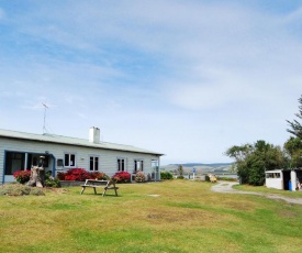 Surat Bay Lodge by the Sea/Backpackers Hostel