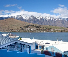 Apartments at Spinnaker Bay