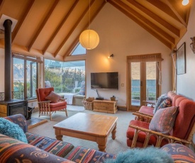 Evergreen Haven - Queenstown Holiday Home