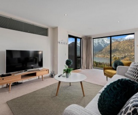 Goldrush Vista - Queenstown Holiday Home