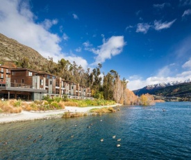 Hilton Queenstown Resort & Spa