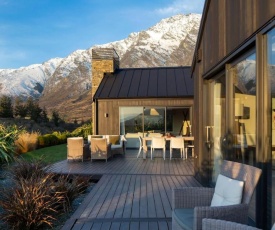 Jacks Point Escape -Luxe Villa-Ski-Golf Or Relax!!