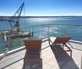 Princes Wharf 2BR Sub-Penthouse