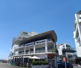 Princes Wharf Grace Apartments