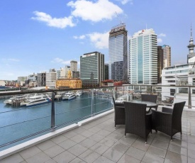 Princes Wharf Water Front 2 Bed Rooms Apartment Stay