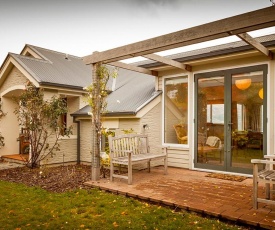 Queenstown Peaks - Queenstown Holiday Home